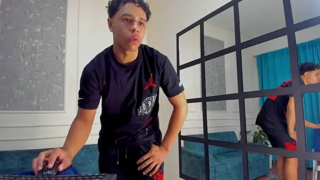 Adrian Volt online show from October 28, 8:11 pm