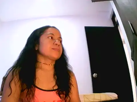 chiarafus0 online show from November 2, 7:05 pm