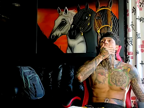 Molotov Explosive online show from December 1, 7:08 pm