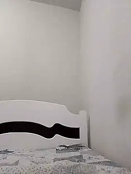 Camilanifeta online show from December 18, 4:35 pm