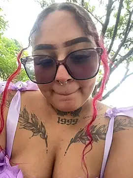 atennea diiossa online show from November 15, 4:03 pm