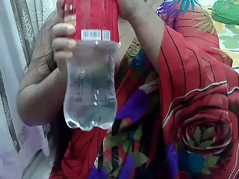 Snapshot of SexyRani2000 chatting on October 12, 2:38 pm SexyRani2000 online show from October 12, 2:38 pm