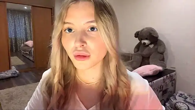 VictoriaMystery online show from October 24, 2:13 pm