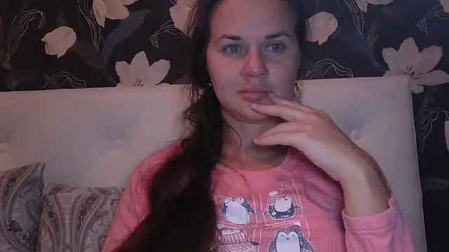 GiaaCaranggi online show from October 19, 7:03 pm