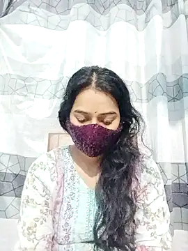 Snapshot of Hot_Baby250 chatting on November 18, 10:20 am Hot Baby250 online show from November 18, 10:20 am