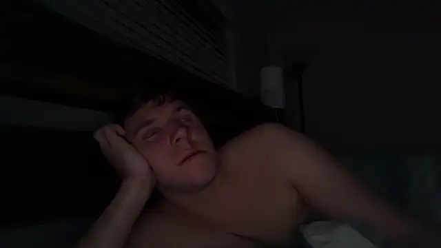 Snapshot of eddieeeeee1232 chatting on December 16, 6:07 am eddieeeeee1232 online show from December 16, 6:07 am