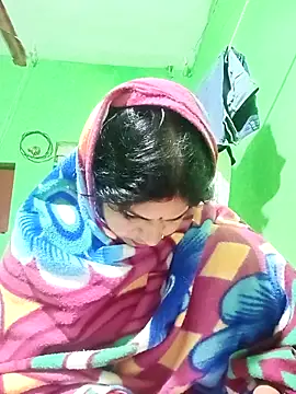 Karishma cute online show from November 7, 12:21 am