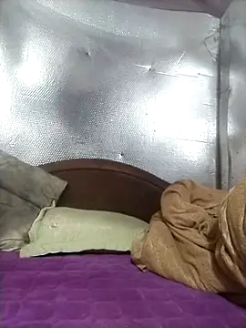 YiyinLy online show from November 23, 7:41 am