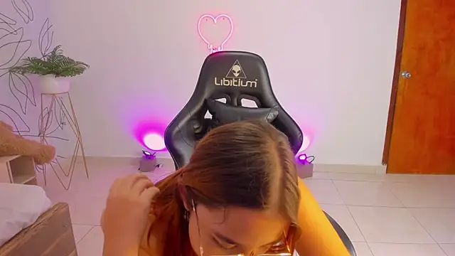 merida 06 online show from November 22, 2:54 am