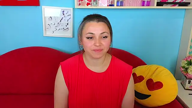 Soft Lilly online show from October 20, 6:03 am