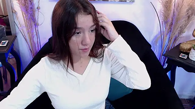 ZharaGag on u online show from November 2, 12:18 pm