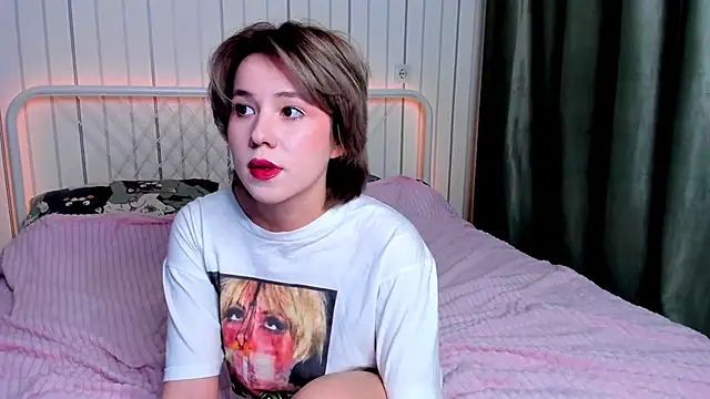 AlisiaEthen online show from October 23, 8:29 pm