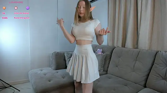 Megansuns online show from October 31, 3:24 pm