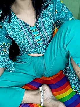 Night Queen3 online show from November 13, 3:33 pm