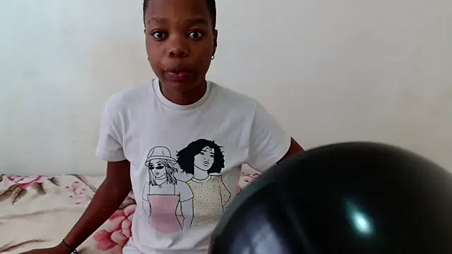 SexyLatoya05 online show from November 29, 5:10 am