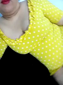 Snapshot of Notila-68 chatting on November 11, 7:47 pm Notila-68 online show from November 11, 7:47 pm