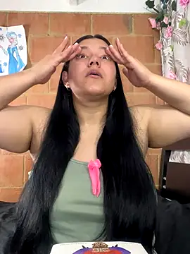 Snapshot of kassandra_luxury chatting on October 30, 4:36 am kassandra luxury online show from October 30, 4:36 am