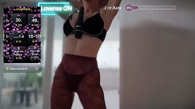  Nefertiti online show from November 23, 10:15 am