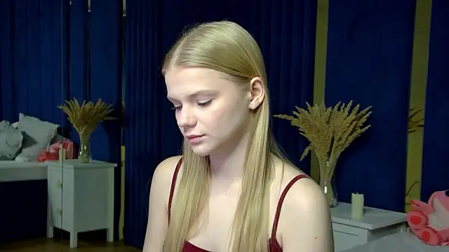 LilitRosen online show from November 30, 5:22 am