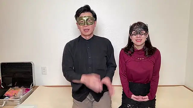 Snapshot of sakura072194 chatting on November 9, 11:30 am sakura072194 online show from November 9, 11:30 am