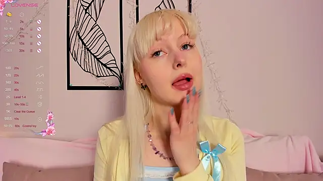 AdeleSilver online show from November 26, 2:12 am