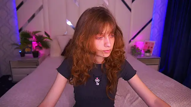 CuteeFoxy online show from October 27, 2:21 pm