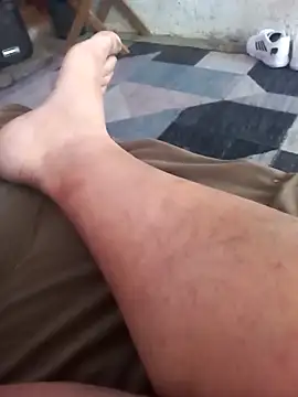 Snapshot of Motoboy100 chatting on November 19, 11:32 am Motoboy100 online show from November 19, 11:32 am