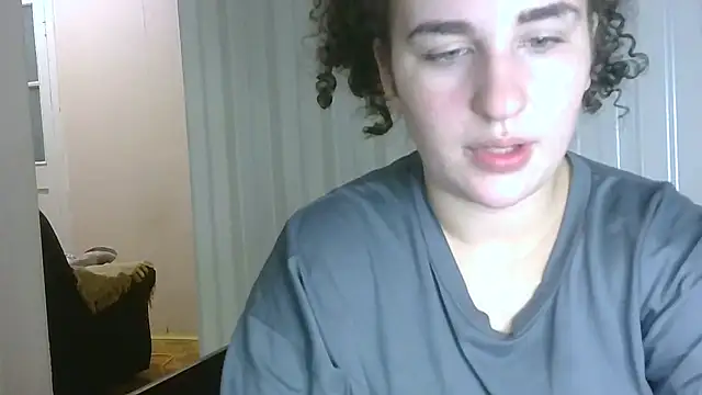 Snapshot of Kiki_Catty chatting on October 18, 7:36 pm Kiki Catty online show from October 18, 7:36 pm