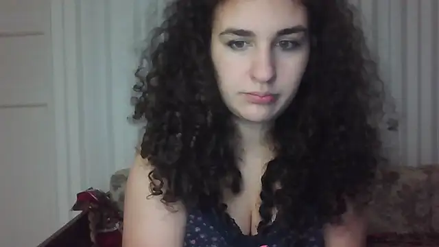 Snapshot of Kiki_Catty chatting on October 23, 7:07 am Kiki Catty online show from October 23, 7:07 am