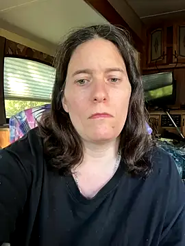 JT83FL online show from October 31, 8:54 pm