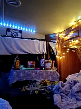 JT83FL online show from November 30, 11:09 pm