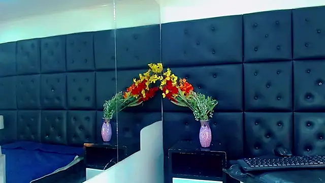 MarkoStorck online show from October 25, 7:52 pm