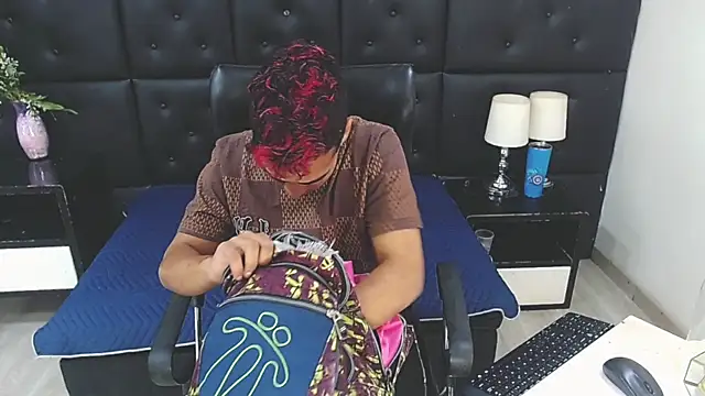 MarkoStorck online show from November 4, 7:24 pm