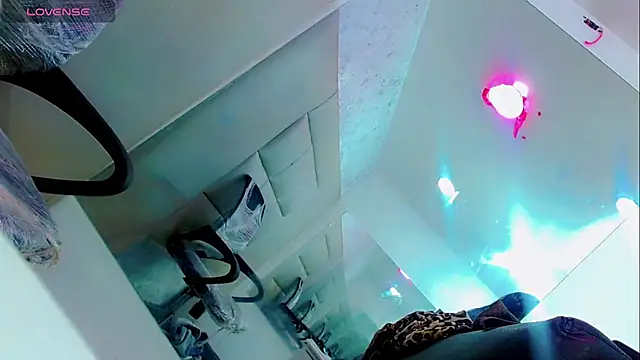 MarkoStorck online show from November 22, 7:57 pm