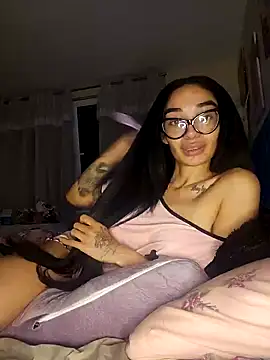 LucyMiax online show from October 19, 11:49 pm