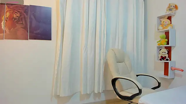 Snapshot of Miaa_Star1 chatting on November 1, 1:13 pm Miaa Star1 online show from November 1, 1:13 pm