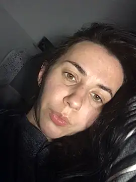 oliviya mur online show from November 8, 10:19 pm