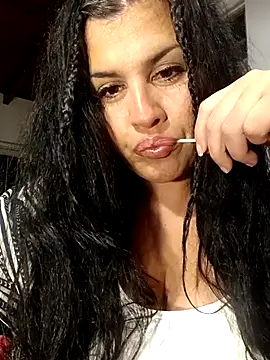 Sexylips200 online show from October 23, 7:18 am