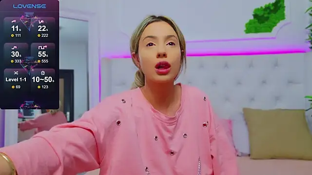 AriannaSins online show from January 13, 1:17 pm