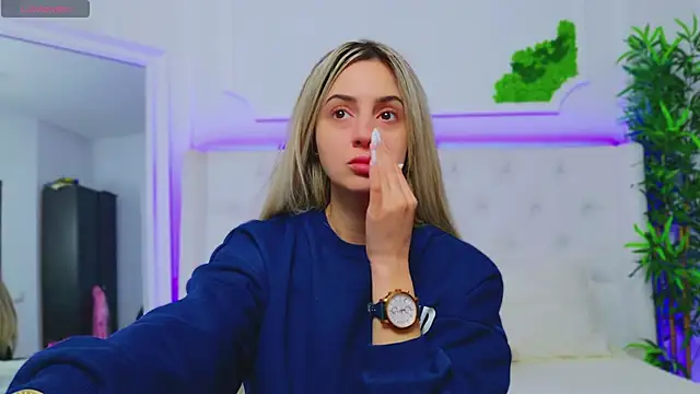 AriannaSins online show from January 30, 12:59 pm