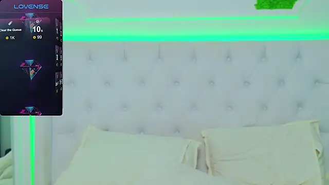 AriannaSins online show from January 30, 10:41 pm