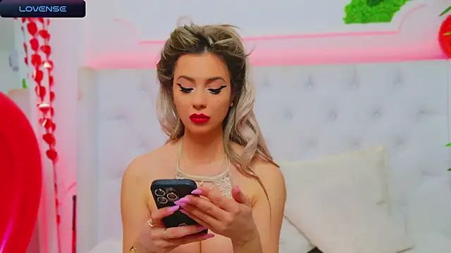 AriannaSins online show from February 14, 7:44 pm