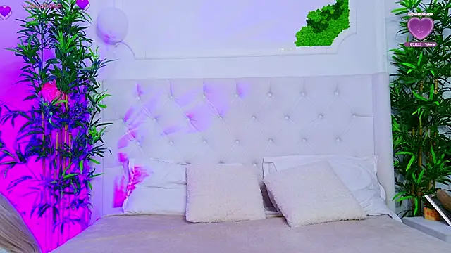 AriannaSins online show from October 17, 12:19 pm