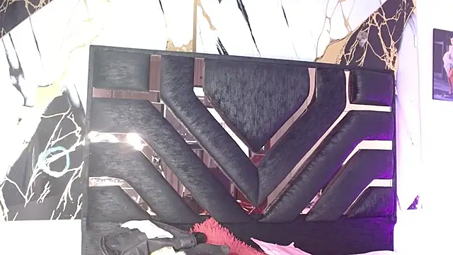 antonella rosecs online show from November 20, 4:45 am