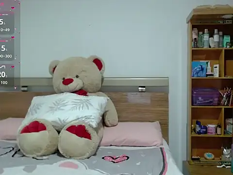 18 girl online show from October 16, 2:34 am