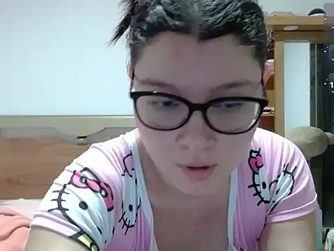 18 girl online show from October 26, 4:51 am