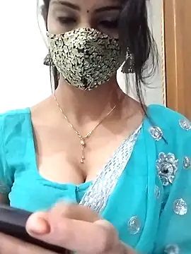 Snapshot of Jyoti-Love-143 chatting on November 6, 6:47 am Jyoti-Love-143 online show from November 6, 6:47 am