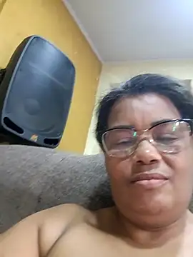 Snapshot of Pessoa54 chatting on November 7, 4:29 pm Pessoa54 online show from November 7, 4:29 pm