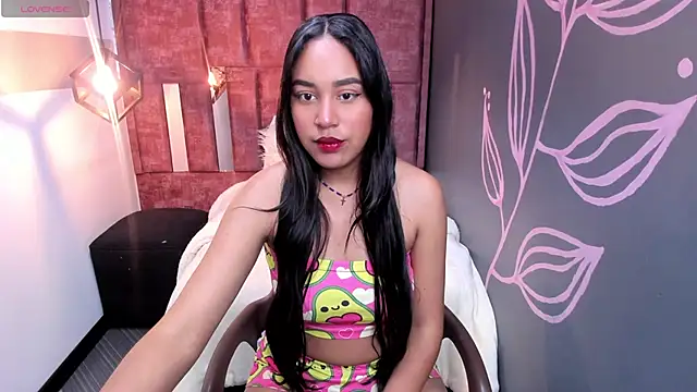 Rachel  Jonees online show from October 22, 12:05 pm