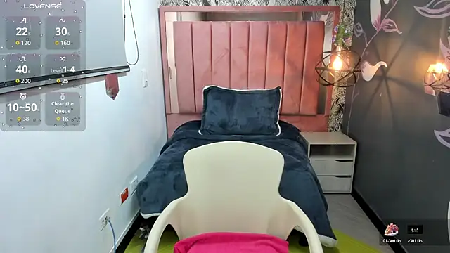 Rachel  Jonees online show from November 12, 12:16 pm